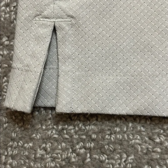 Lululemon Men’s Polo Neutral Color Size L - Picture 5 of 7